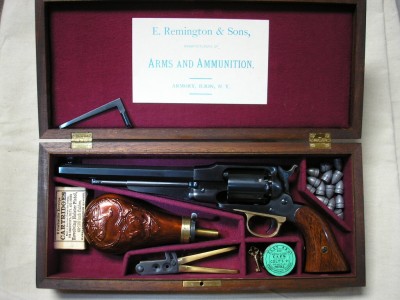 Remington_New_Model_Army_Cased_Uberti_replica_.JPG